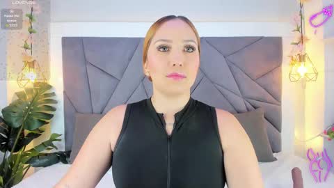 kiarha  online show from 09-13-25, 11:21