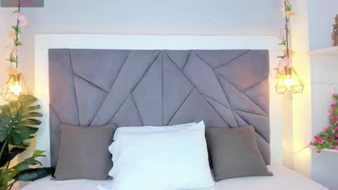 kiarha  online show from 10-04-25, 11:19