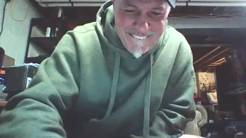 Snapshot of kick_1_down chatting on 12-10-24, 08:38 kick_1_down online show from 12-10-24, 08:38