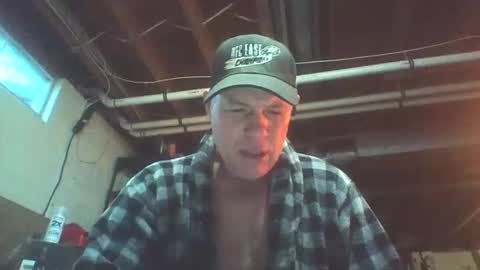 Snapshot of kick_1_down chatting on 11-23-25, 01:00 kick_1_down online show from 11-23-25, 01:00