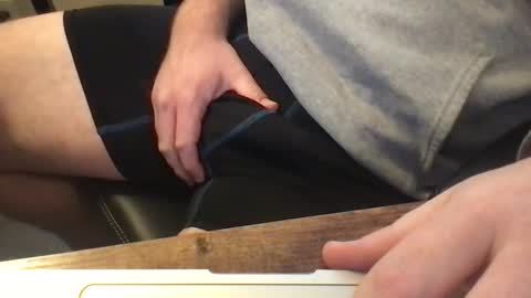 Snapshot of kickboxer04 chatting on 02-08-25, 05:18 kickboxer04 online show from 02-08-25, 05:18