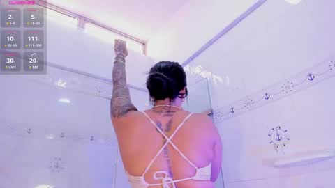 Snapshot of kiim_taaylor chatting on 03-09-25, 12:53 Kim online show from 03-09-25, 12:53