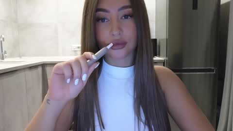 EvaAnna online show from 02-26-25, 09:05