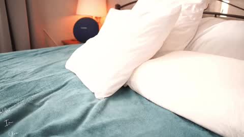 Snapshot of killer_in_you_ chatting on 02-21-25, 09:34 Something around 7 pm till 2 am PST online show from 02-21-25, 09:34