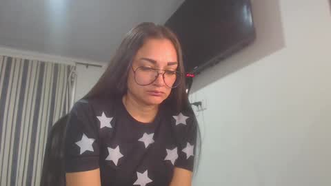 killey online show from 10-23-25, 01:49