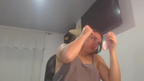 Snapshot of killey_saints chatting on 02-07-26, 01:42 killey online show from 02-07-26, 01:42