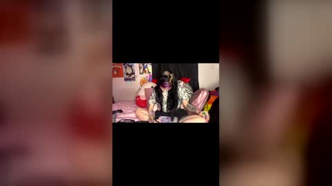 Stephanie online show from 03-10-26, 06:07