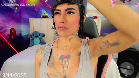 Snapshot of kilye_nellaa chatting on 11-19-25, 10:26 kylie anthonella online show from 11-19-25, 10:26