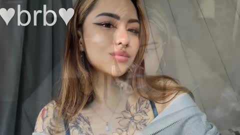 Snapshot of kim_brownie chatting on 11-26-25, 08:10 Kim online show from 11-26-25, 08:10