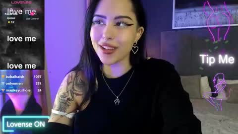 Snapshot of kim_brownie chatting on 01-06-26, 08:29 Kim online show from 01-06-26, 08:29