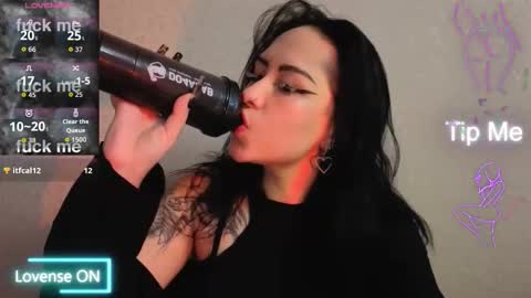 Snapshot of kim_brownie chatting on 02-20-26, 06:26 Kim online show from 02-20-26, 06:26