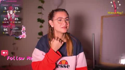 ISABELLA 3 online show from 01-14-26, 08:42