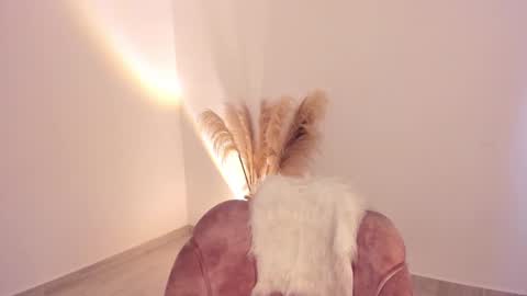 Kim Murphy online show from 11-22-25, 12:15