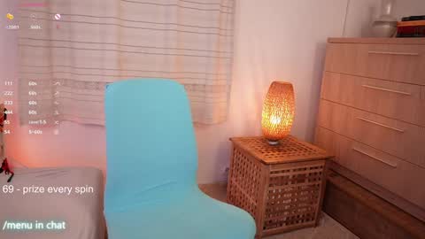 Kim online show from 10-06-25, 12:19