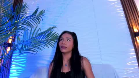 Snapshot of kimberly_gonzalez1 chatting on 09-16-25, 04:02 kimberly gonzalez online show from 09-16-25, 04:02