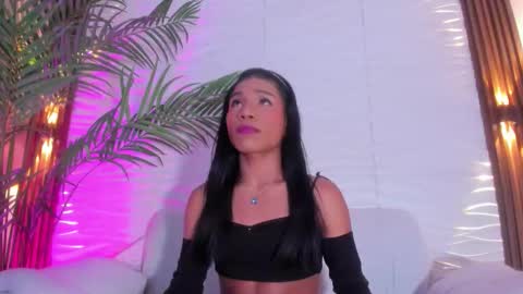 Snapshot of kimberly_gonzalez1 chatting on 09-17-25, 03:19 kimberly gonzalez online show from 09-17-25, 03:19