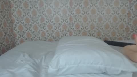 Kimberly online show from 02-11-25, 03:50