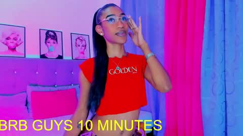 Snapshot of kimberly_thompsom chatting on 12-19-24, 06:01 Your Queen KIM online show from 12-19-24, 06:01