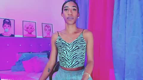 Snapshot of kimberly_thompsom chatting on 01-11-25, 11:23 Your Queen KIM online show from 01-11-25, 11:23