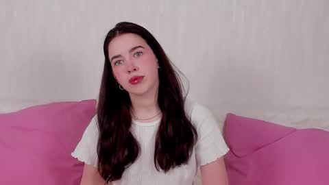 KimberlyBond online show from 12-15-25, 08:35