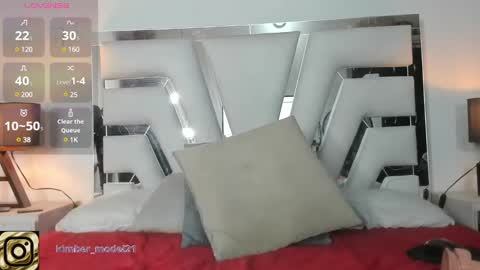 Snapshot of kimberlycoxxx chatting on 12-21-24, 12:20 kimberly online show from 12-21-24, 12:20