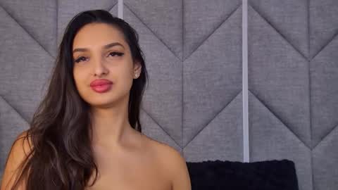 Kimberly online show from 12-22-25, 05:15