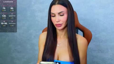 KIm online show from 10-15-25, 04:01