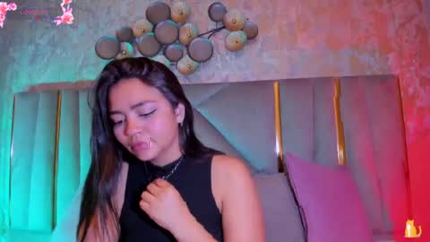  KIM  online show from 04-22-26, 02:25