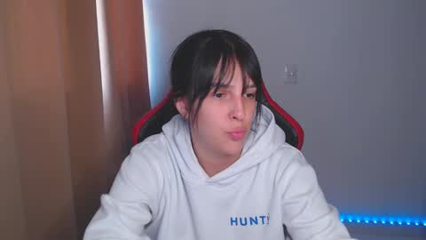 Kim 3 online show from 01-22-25, 02:03