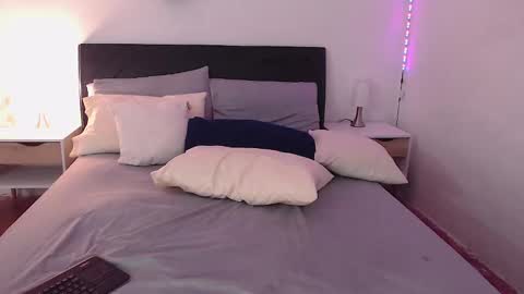 KimGeorgia online show from 01-29-25, 03:22