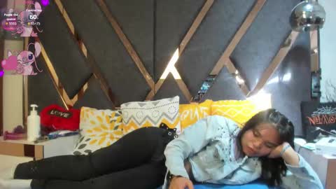 Kimy online show from 12-18-25, 05:08