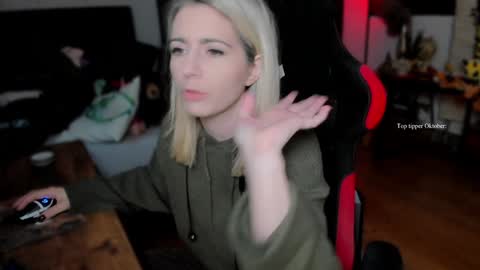 Wolfs Girl online show from 10-04-25, 02:15