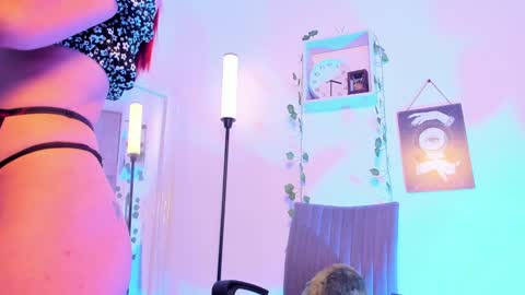 Kimm online show from 12-29-24, 08:33