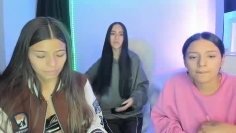 kimmi online show from 12-12-24, 12:59