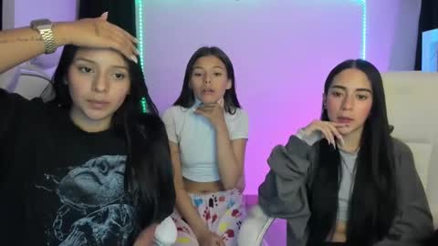 kimmi online show from 12-18-24, 11:30