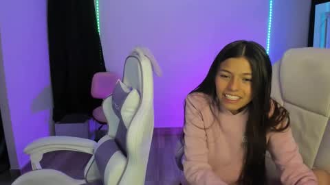 kimmi online show from 12-22-24, 11:41