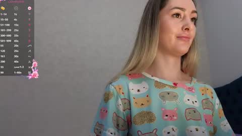 Kimmie online show from 02-25-25, 07:14