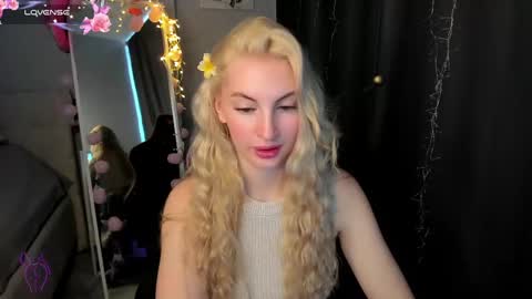 kimmy1_powell online show from 04-14-26, 02:50