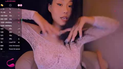 Snapshot of kimmy_chi chatting on 07-01-26, 06:18 Lo online show from 07-01-26, 06:18