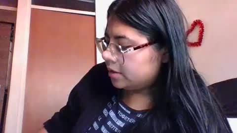 Snapshot of kimmy_kimmy_ chatting on 01-24-25, 09:15 Kimmy online show from 01-24-25, 09:15