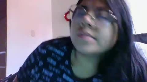 Snapshot of kimmy_kimmy_ chatting on 01-25-25, 07:28 Kimmy online show from 01-25-25, 07:28