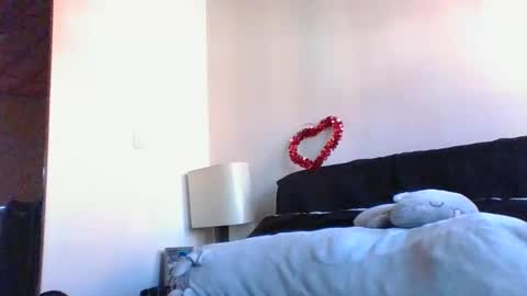 Snapshot of kimmy_kimmy_ chatting on 01-27-25, 09:44 Kimmy online show from 01-27-25, 09:44