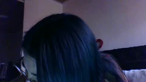 Snapshot of kimmy_kimmy_ chatting on 01-28-25, 10:23 Kimmy online show from 01-28-25, 10:23