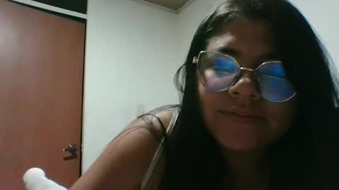 Snapshot of kimmy_kimmy_ chatting on 01-31-25, 02:37 Kimmy online show from 01-31-25, 02:37