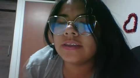 Snapshot of kimmy_kimmy_ chatting on 02-12-25, 01:19 Kimmy online show from 02-12-25, 01:19