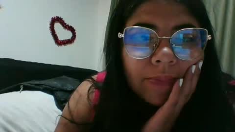 Snapshot of kimmy_kimmy_ chatting on 02-17-25, 04:53 Kimmy online show from 02-17-25, 04:53