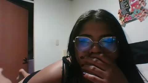 Snapshot of kimmy_kimmy_ chatting on 02-26-25, 02:15 Kimmy online show from 02-26-25, 02:15