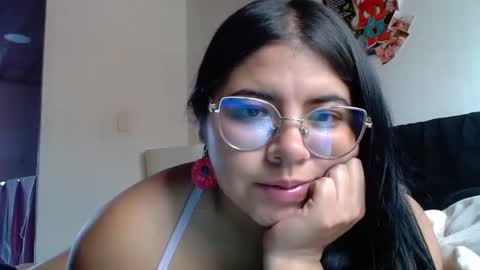 Snapshot of kimmy_kimmy_ chatting on 03-11-25, 08:20 Kimmy online show from 03-11-25, 08:20