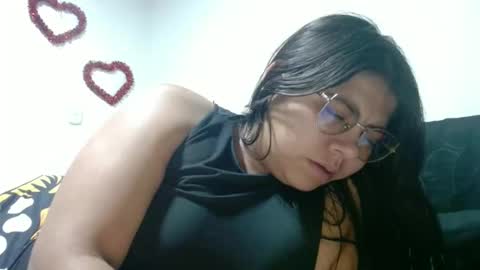 Snapshot of kimmy_kimmy_ chatting on 09-12-25, 03:28 Kimmy online show from 09-12-25, 03:28