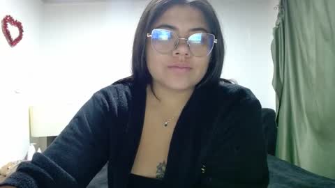 Snapshot of kimmy_kimmy_ chatting on 10-04-25, 03:37 Kimmy online show from 10-04-25, 03:37